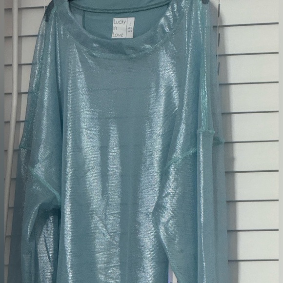Lucky in Love Daze Goddess Long Sleeve Mesh tennis shirt new with tags size L - Picture 3 of 4